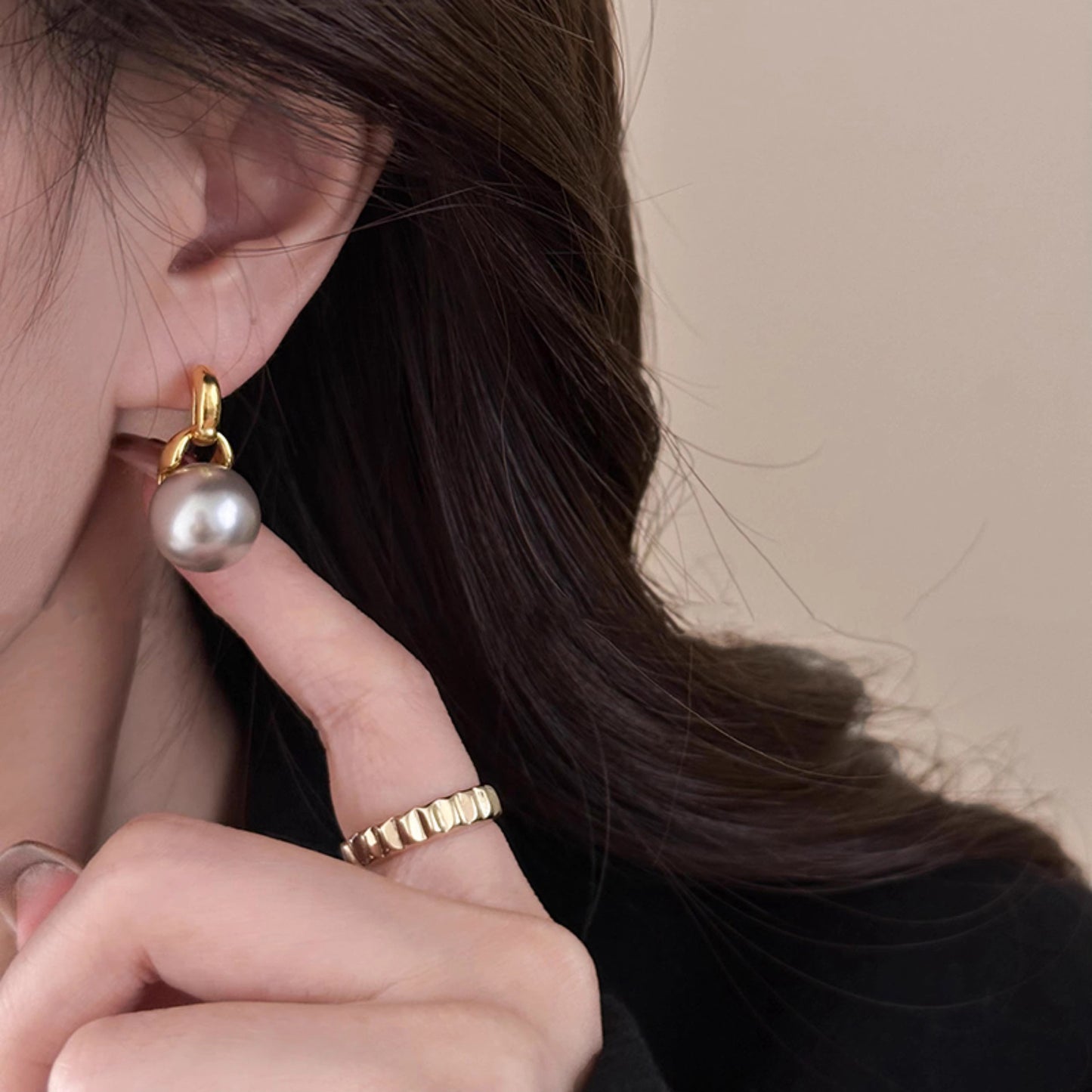 甜美珍珠耳钉女轻奢高级感简约优雅显白气质耳坠时尚百搭耳环耳饰